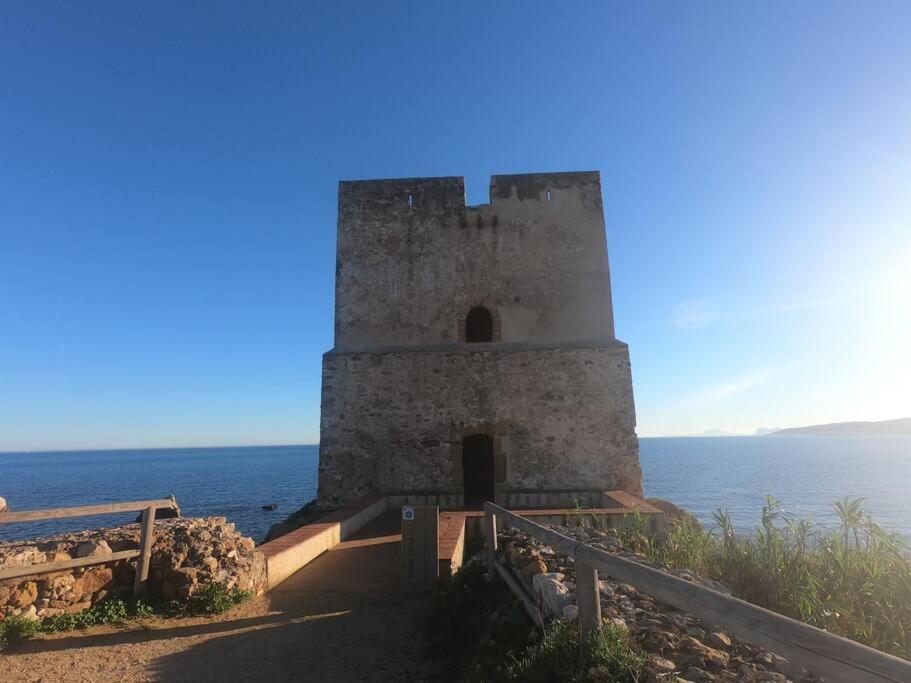 Schoenes Penthouse Mit Meerblick Pura Vida Bahia de Casares Kültér fotó